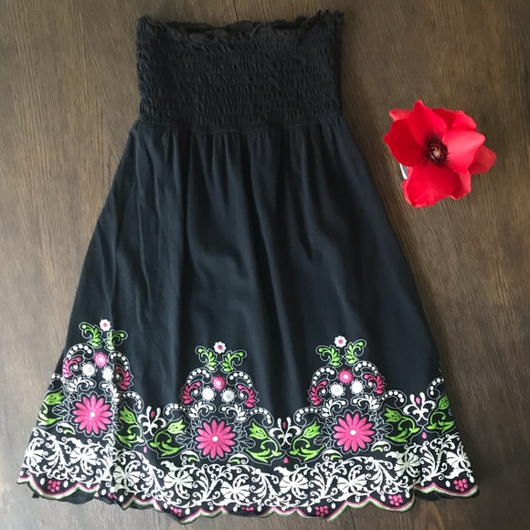 3/$30 Decoded Shirred Tube Top Tunic EUC - Picture 1 of 4